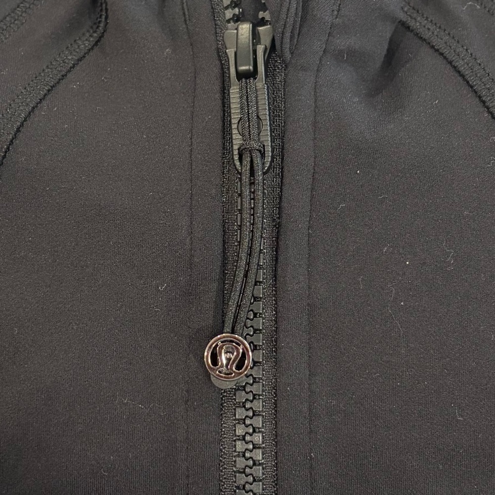 NWT Lululemon Define Cropped Jacket Nulu In Black Size 10 - Picture 3 of 10